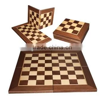 Professional Wooden High Quality Foldable Chess Game Manufacturer