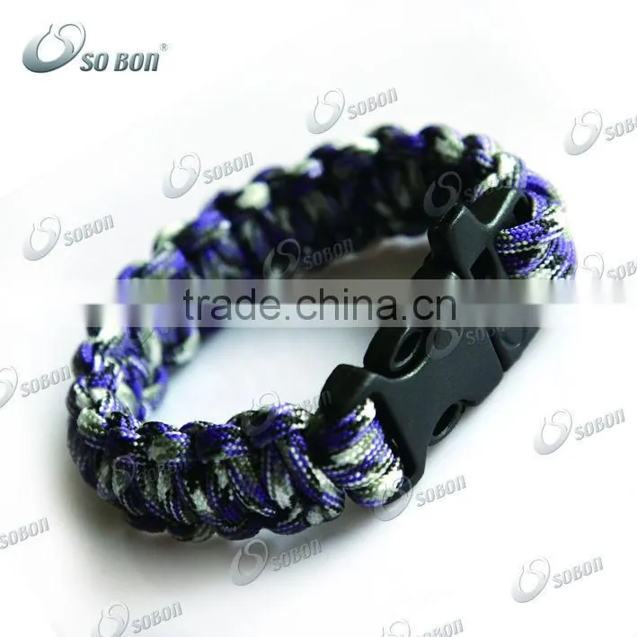 550 paracord survival bracelet with whistle buckle