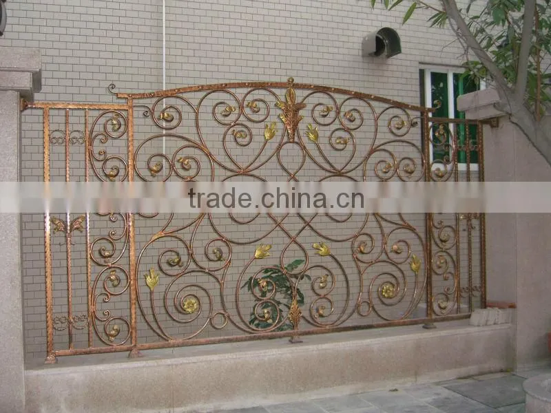 2015 Top-selling modern artistic ornamental iron fence