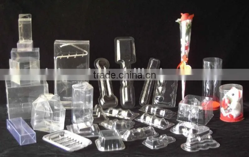 clear plastic tray