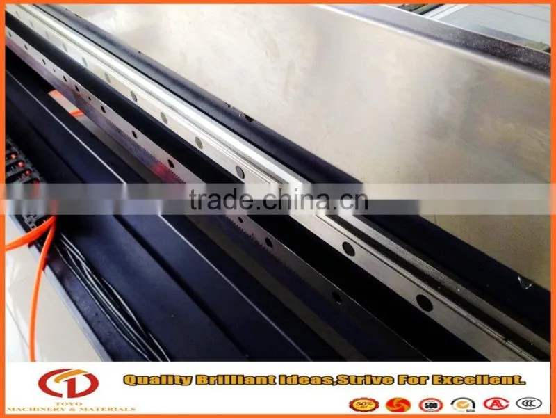 2015 high quality model 1325 wood cnc router machine made in China