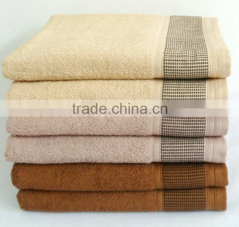 100% cotton border towel