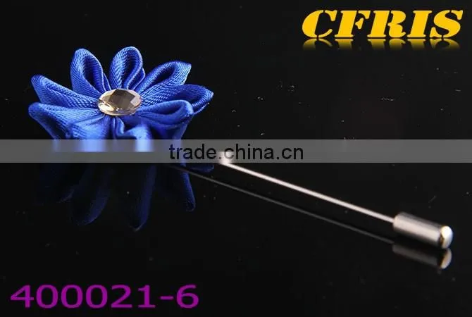 2016 New arriving coniferous flower with crystal inlaid lapel pins