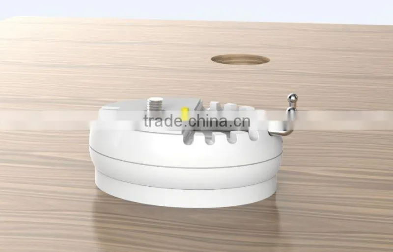 New anti-theft equipment with charge function for camera shop display