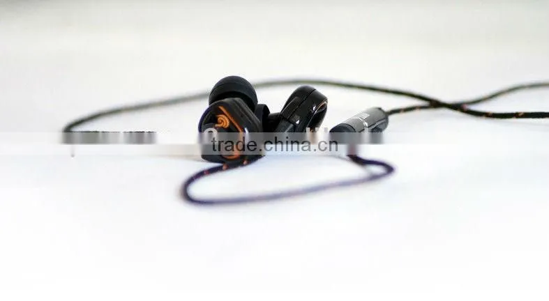 Top quality earphones stereo best-selling braided wire earphones headphones