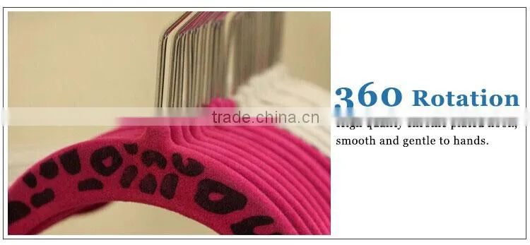 2 colors zebra-stripe red beige magic plastic velvet hanger