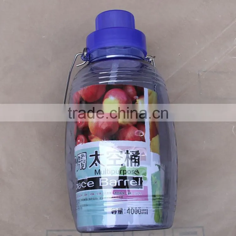 2016 Wholesale New Style Portable Plastic Bucket 4L