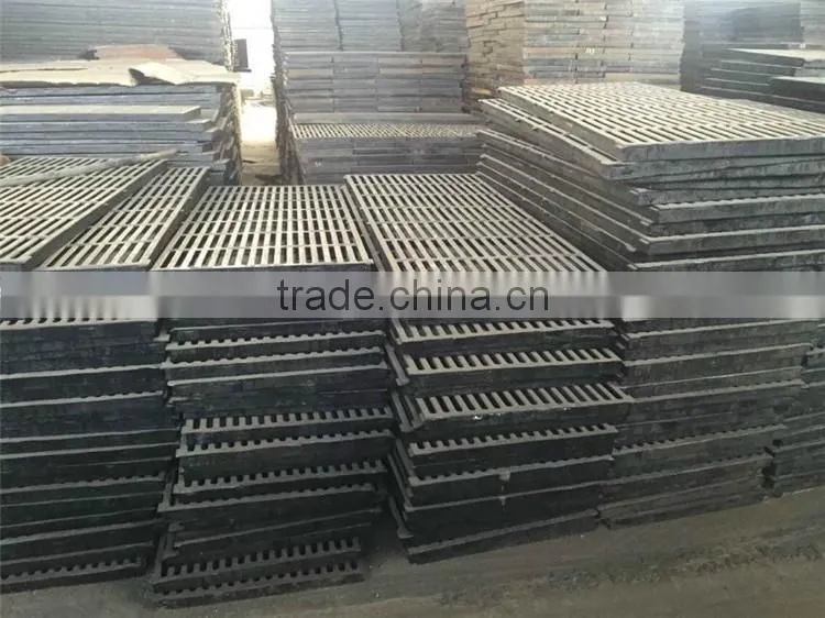 Cast iron floor for pigs
