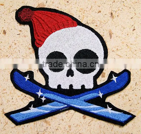 Custom high quality embroidered creative skulls patch for clothes embroidery patch made in china choose size/color