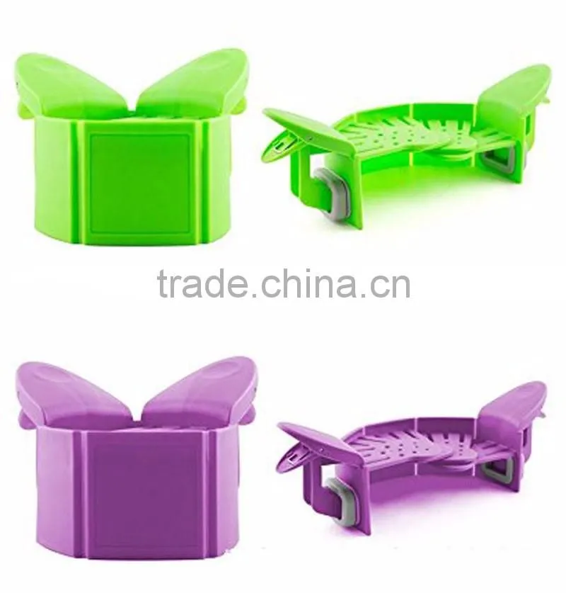 Universal Size Fit Most Pans Clip-on Green Silicone Pasta Strainer