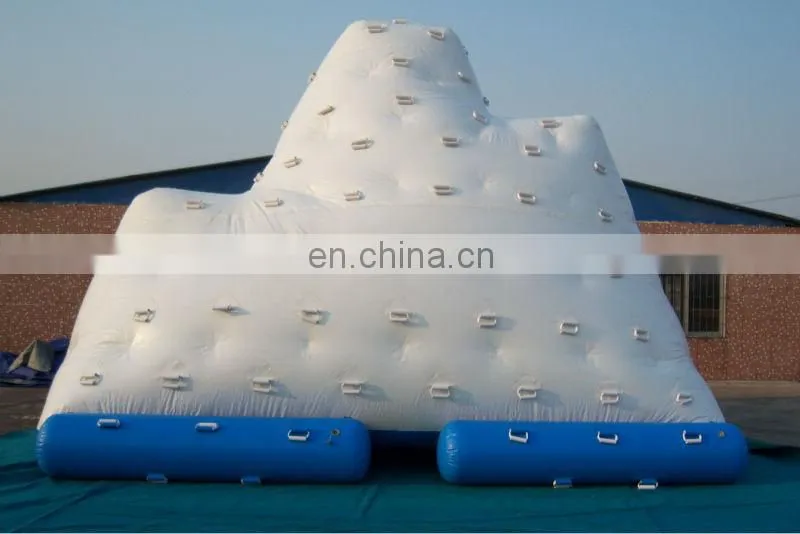 Hot Inflatable Pool Iceberg