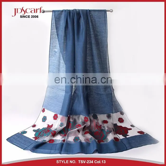 Latest design great quality silk and wool feeling muslim lace scarf fashionable scarf