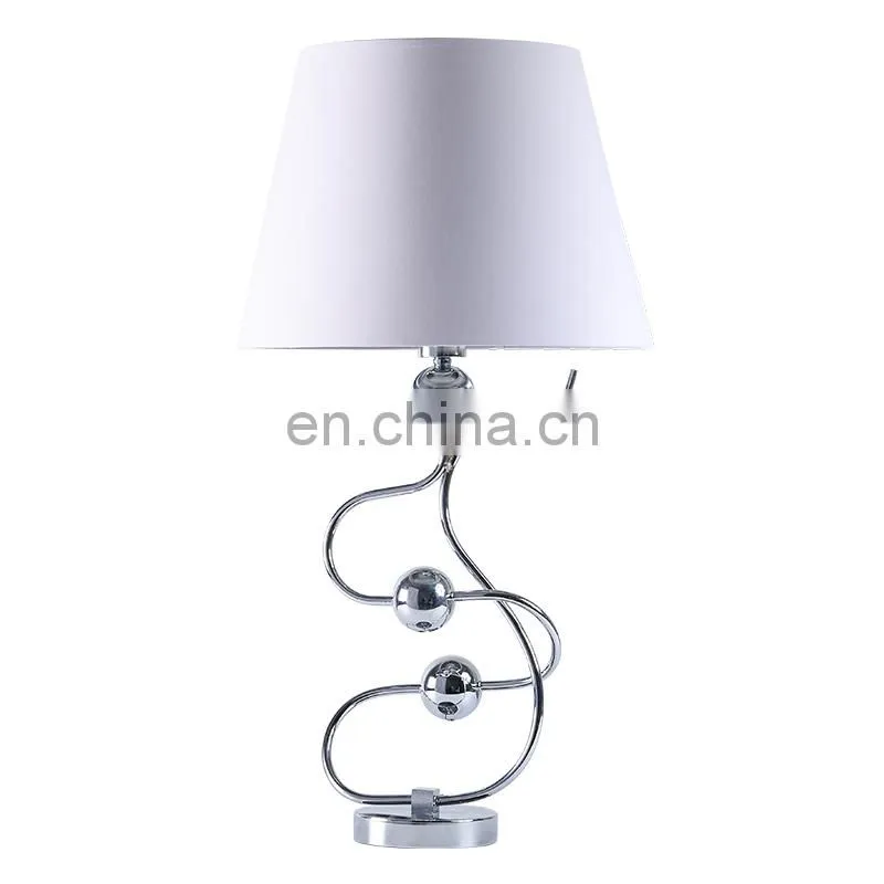 New decoration desk lamp and modern metal table lamp for indoor room