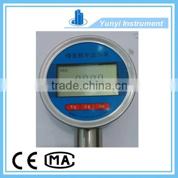 Digital pressure gauge manometer