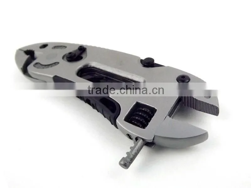 fashion & mini self-driving travelling multi tool pliers