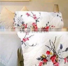 luxury and elegant silk quilt