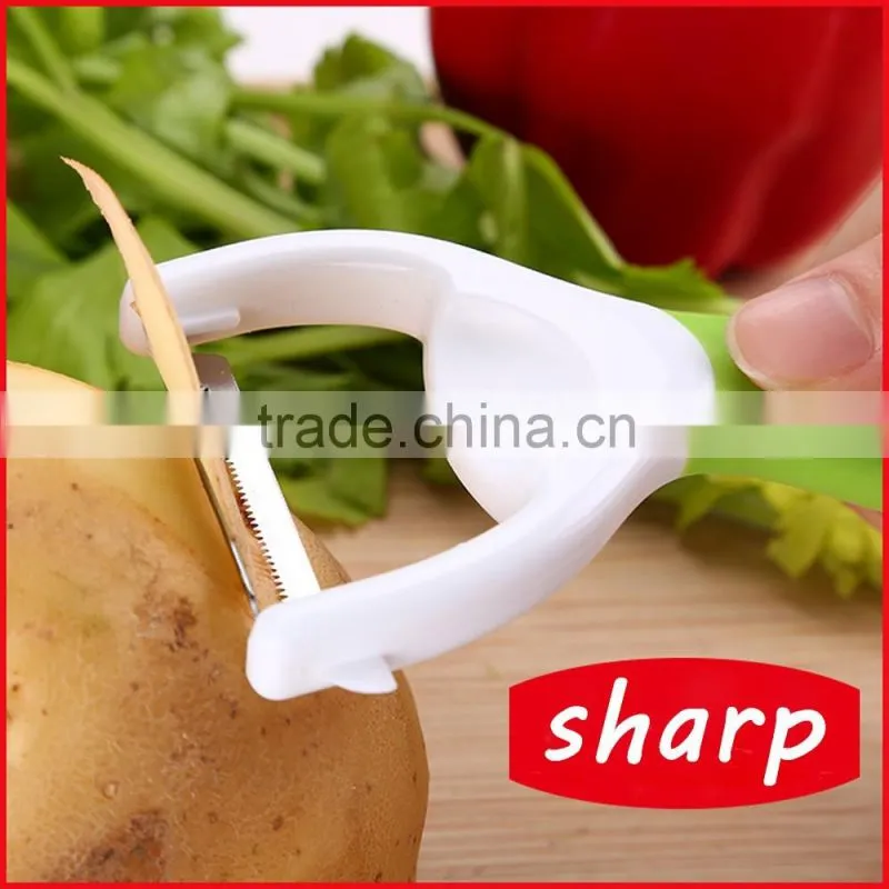 Multi purpose silicone fruit apple peeler