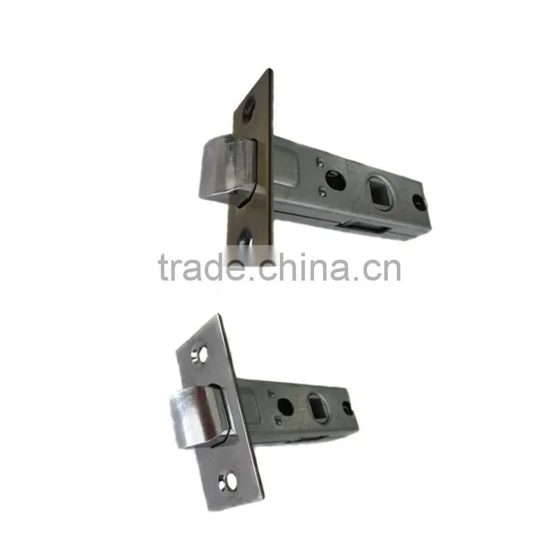 Outdoor lock and indoor lock of euro door lock