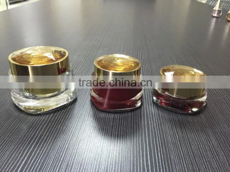 alibaba supplier high quality cosmetic acrylic jars and lids