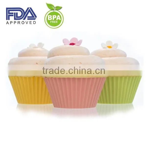 Silicone Baking Cups / Muffin Molds - 12 Reusable Cupcake Liners in Storage Container