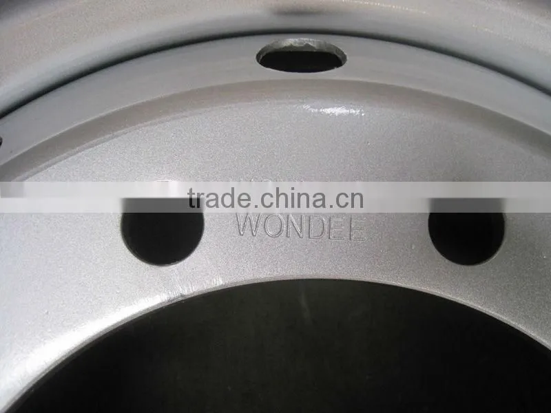 22.5*8.25 Tubeless Rim Howo Truck Steel Wheel