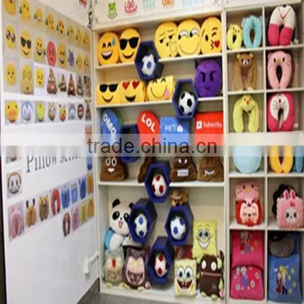 2015 Amazing Indoor Outdoor Warm Plush Heart Eyes Emoji Slippers