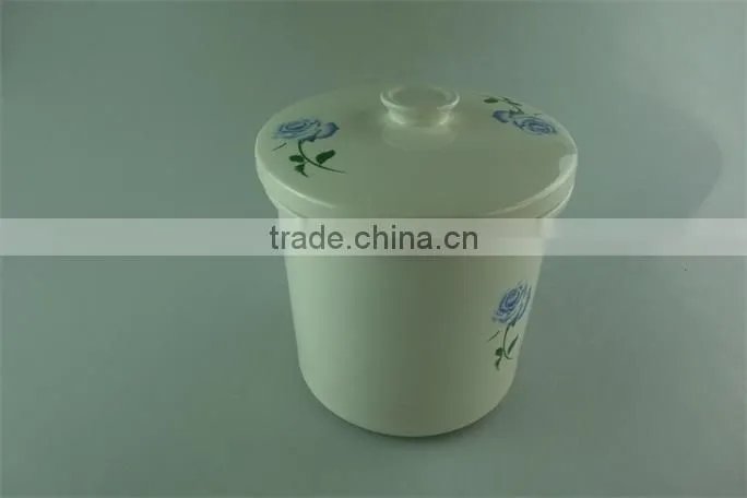 Cheap White hand printing Porcelain stew pot with Lid