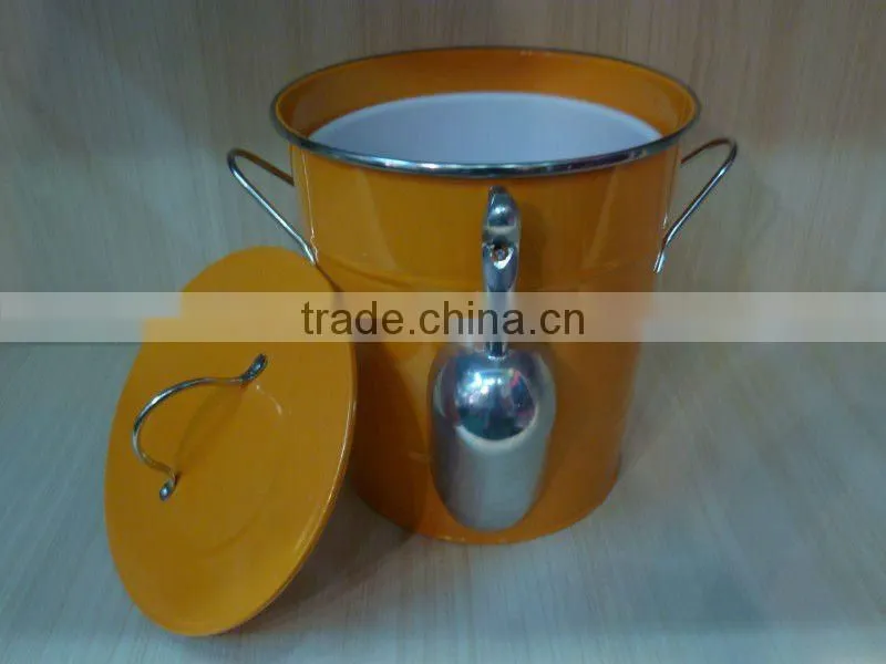 Galvanized Metal Ice Bucket with Lid and Scoop