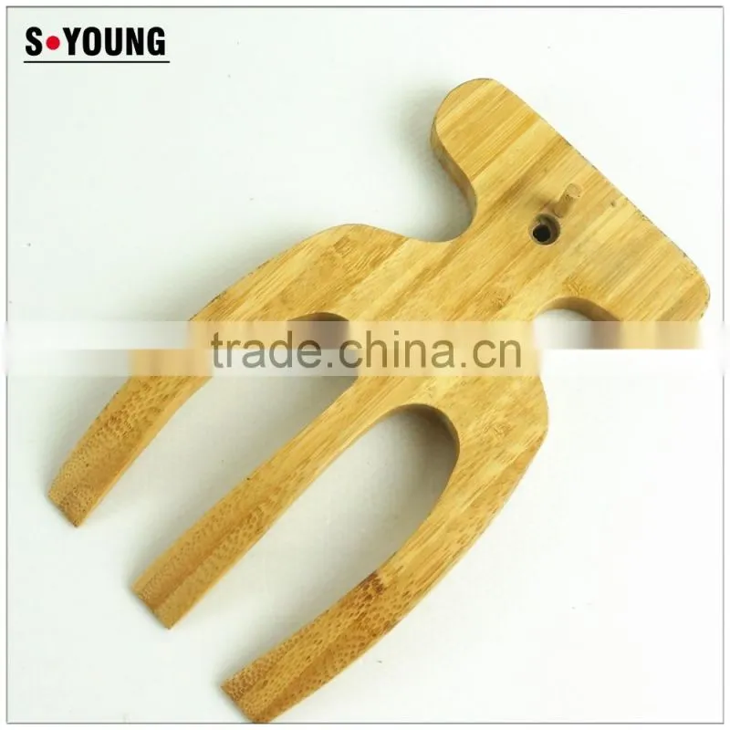 22030 wooden salad hands