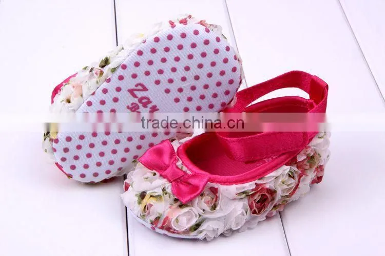 2014 new baby product girls lace flower cotton infant baby shoe newborn lace baby shoes for girls