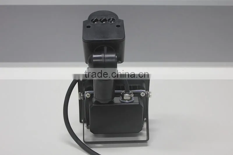 Rail gate use 10w led work light, 10w led tractor working lights.