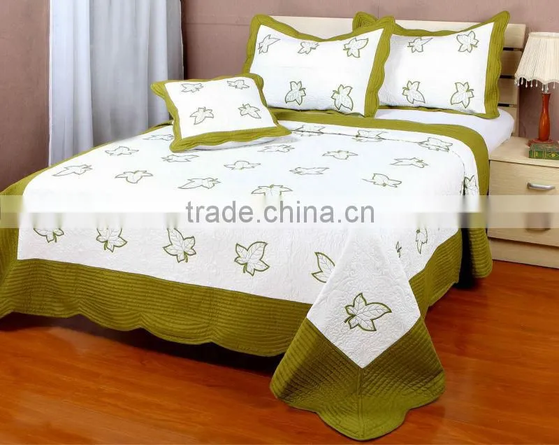 EMBROIDER COMFORTER SET