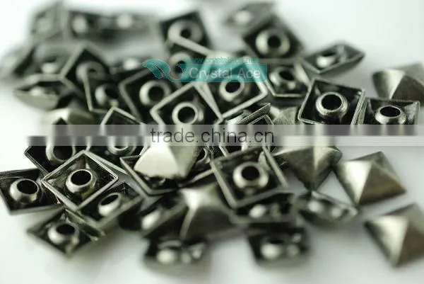 Fashion crystal rivet with cap coat alloy metal button for garment
