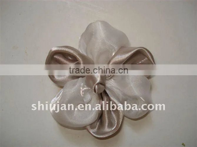 Handicraft flower