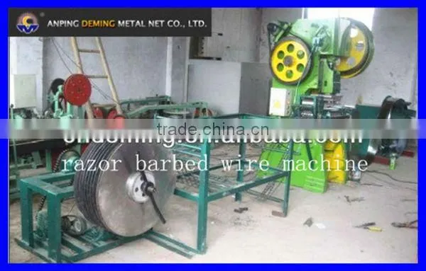 Chaina whosale razor barbed wire spike strips