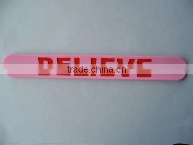 2012 Free Packing Fashion Slap Silicone Wristband