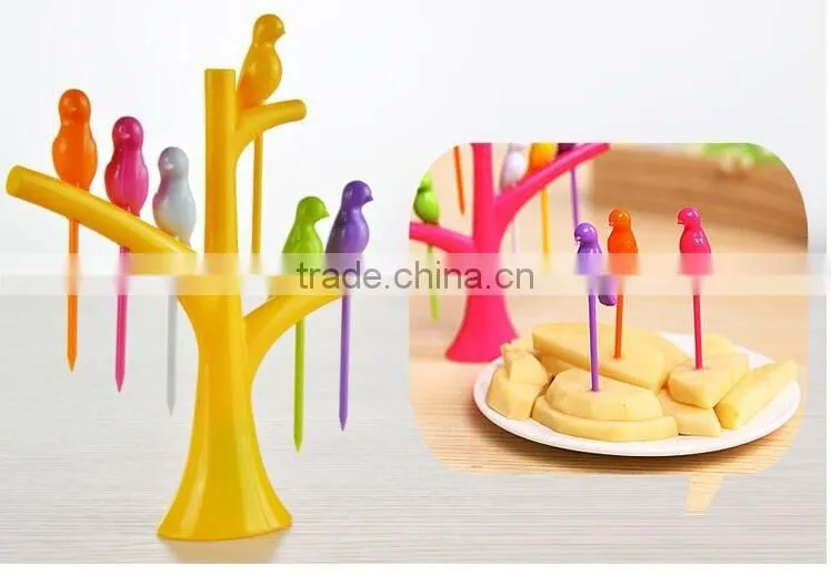 CY119 Plastic Creative Fruit Fork Bird Tree Decorative Household Daily Necessities Dessert Forks