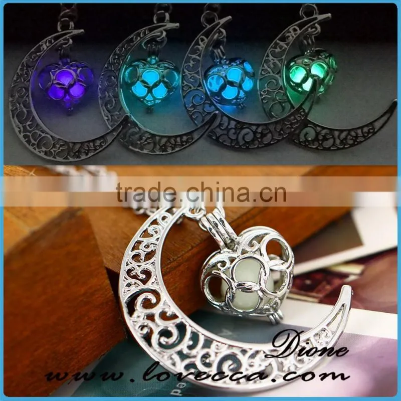 Glowing necklace New style moon start pendant necklace,luminous necklace