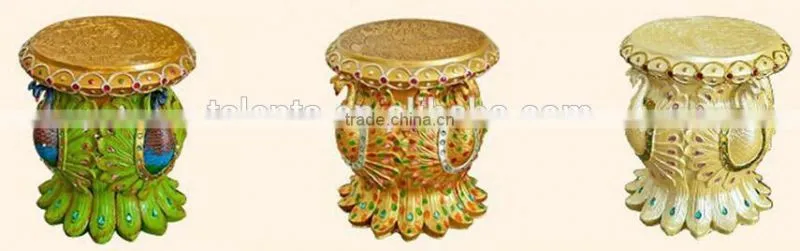 High Quality small resin peacock chair