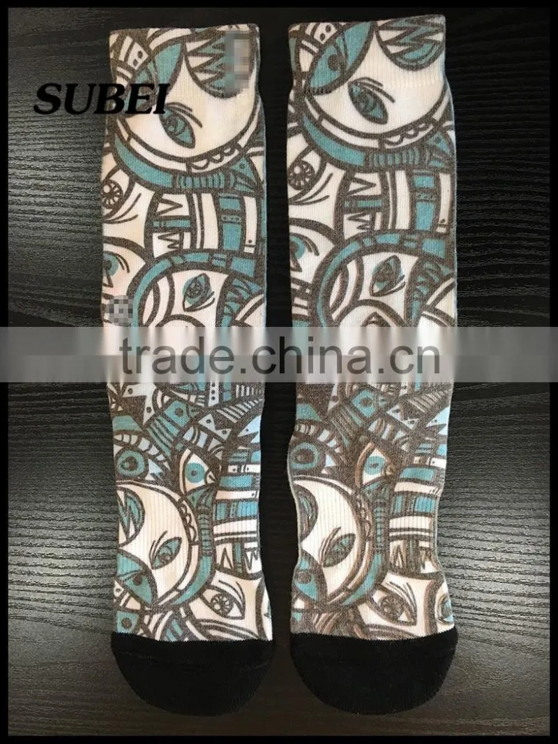 Wholesale Custom Sublimated New Skill 360 Digtal Print Elite Sport Basketball Socks For Men