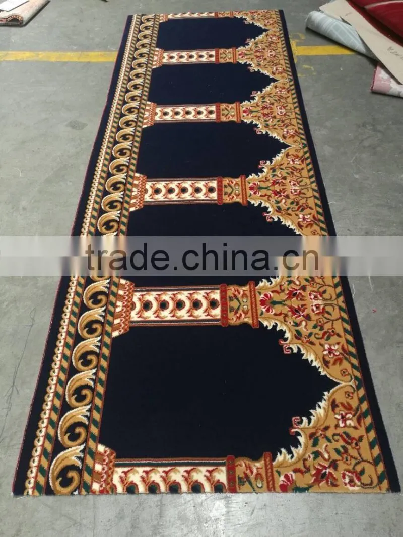 Wilton Moslem rug mosque prayer carpet