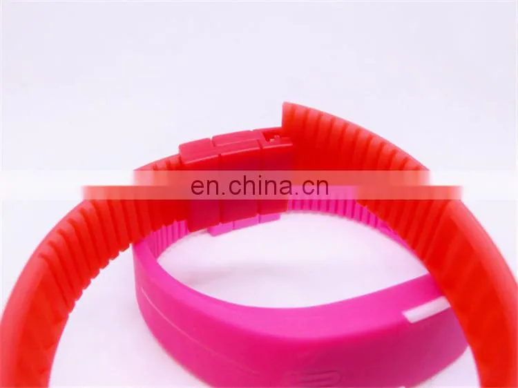 2015 new waterproof sports wrist watch kids waterproof sport watch