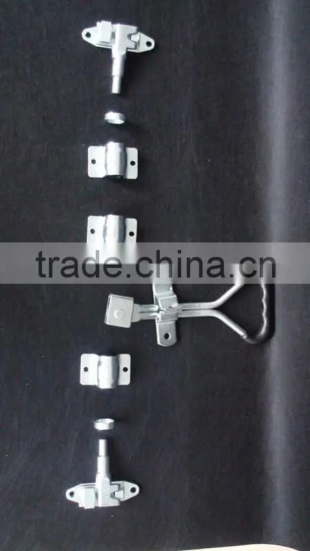 533056 Truck trailer door lock types