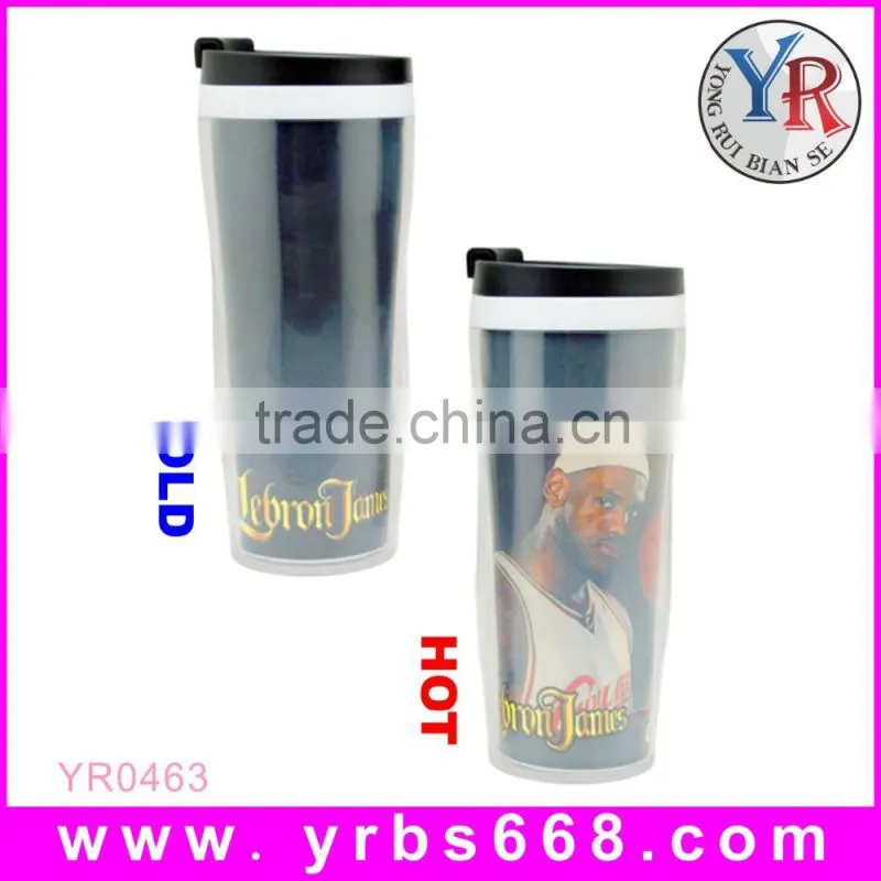 Double wall plastic color changing plastic cup with lid