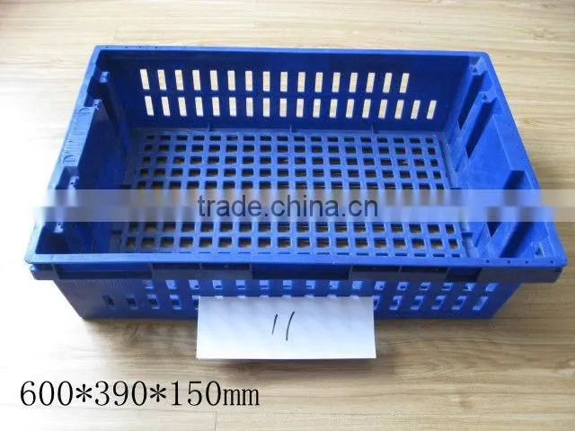 Injection crate mould