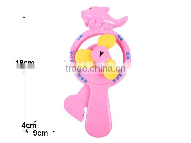 Hot summer turntable games promational small wind up fans toy for children