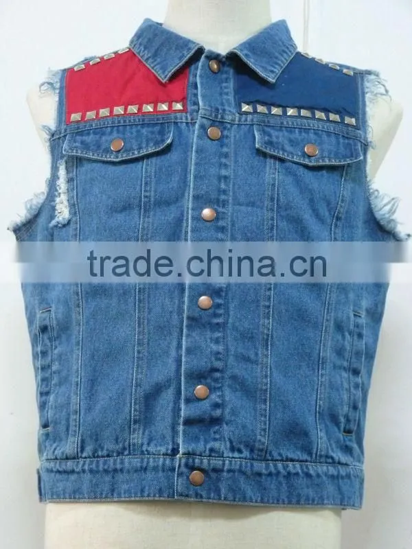 fashion man's daily waistcoat with rivets