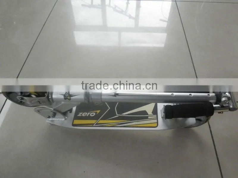 Heavy duty foldable kick scooter