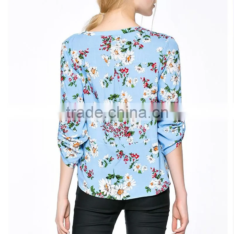 China fashion factory manufacturer summer prints images of ladies casual tops