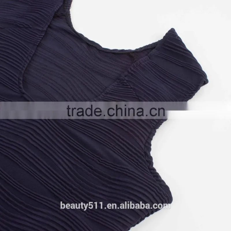 Fashionable corrugated sexy dress with no sleeves and trim skirt PS05